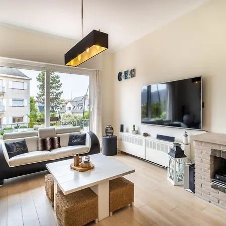 Near Sea And Shops In Belgium, Cleaning Included Villa