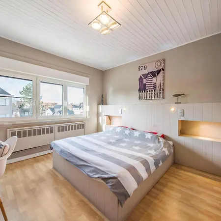 Villa Near Sea And Shops In Belgium, Cleaning Included